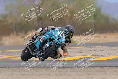 media/Sep-10-2022-SoCal Trackdays (Sat) [[a5bf35bb4a]]/Turn 6 (1140am)/